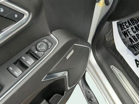 Used 2022 Chevrolet Silverado 1500 RST w/ Convenience Package II image 28