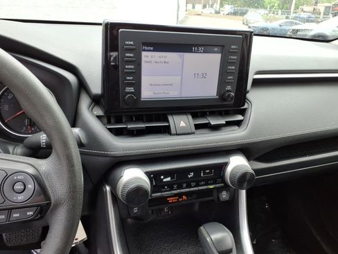 Used 2019 Toyota RAV4 LE w/ All Weather Liner Package AWD/4WD image 9