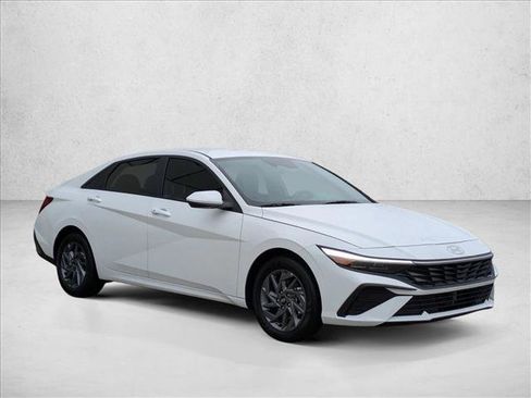 Used 2025 Hyundai Elantra Blue w/ Cargo Package image 3