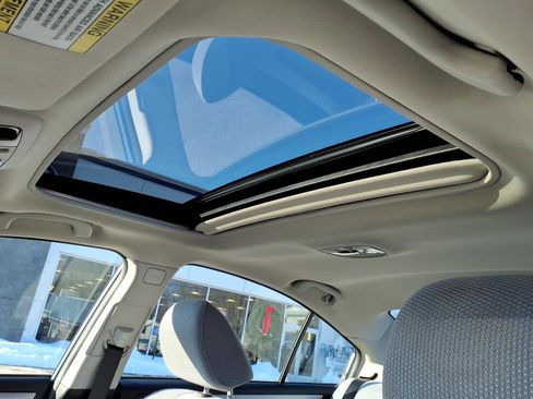 Used 2018 Subaru Legacy 2.5i Premium image 7