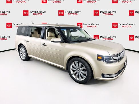 Used 2018 Ford Flex Limited w/ Equipment Group 303A AWD/4WD image 3
