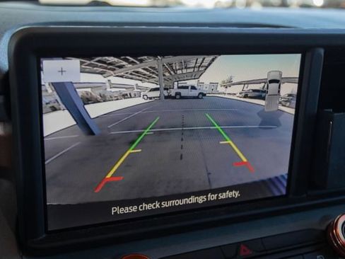 Used 2024 Ford Maverick Lariat w/ FX4 Off-Road Package image 19