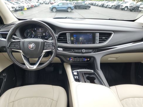 Used 2022 Buick Enclave Avenir w/ Avenir Technology Package AWD/4WD image 26