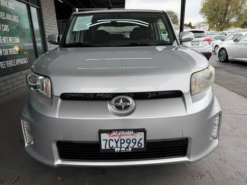 Used 2014 Scion xB image 12