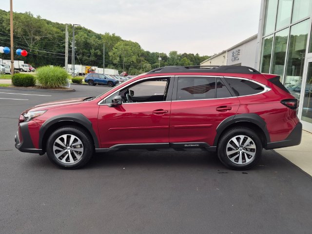 Used 2025 Subaru Outback Premium AWD/4WD image 6