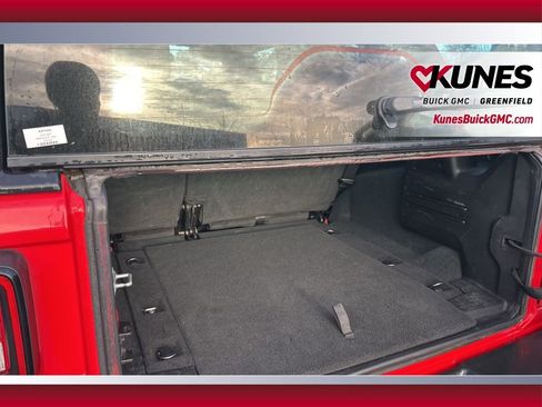Used 2022 Jeep Wrangler Unlimited Sport image 36