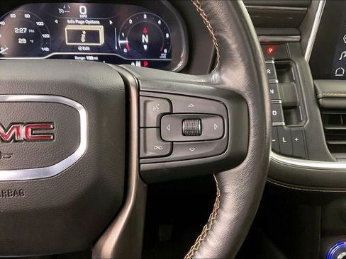 Used 2023 GMC Yukon XL AT4 w/ Technology Package AWD/4WD image 24