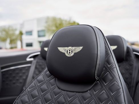 Used 2022 Bentley Continental GT image 39