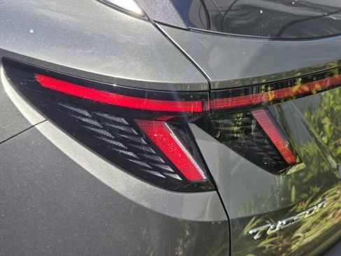 Used 2023 Hyundai Tucson SEL w/ Convenience Package image 7