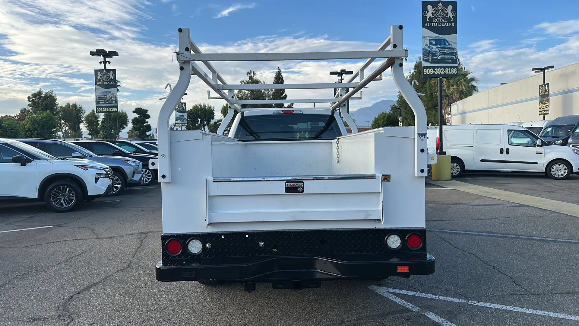 Used 2019 Ford F250 XL w/ Power Equipment Group RWD image 7