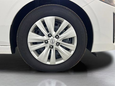 Used 2025 Nissan Sentra S FWD image 35