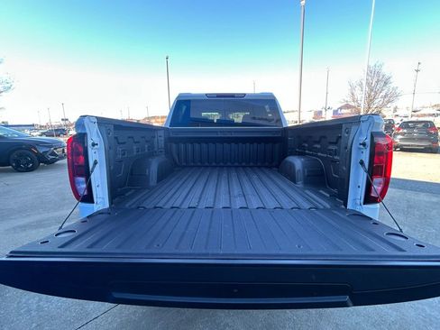 New 2026 GMC Sierra 1500 Pro w/ Convenience Package AWD/4WD image 6