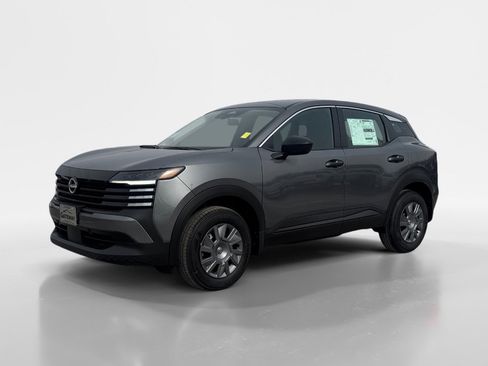 New 2026 Nissan Kicks S image 3