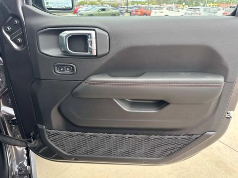 New 2026 Jeep Wrangler Unlimited Rubicon image 13