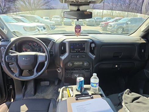 Used 2024 Chevrolet Silverado 1500 Custom Trail Boss image 8