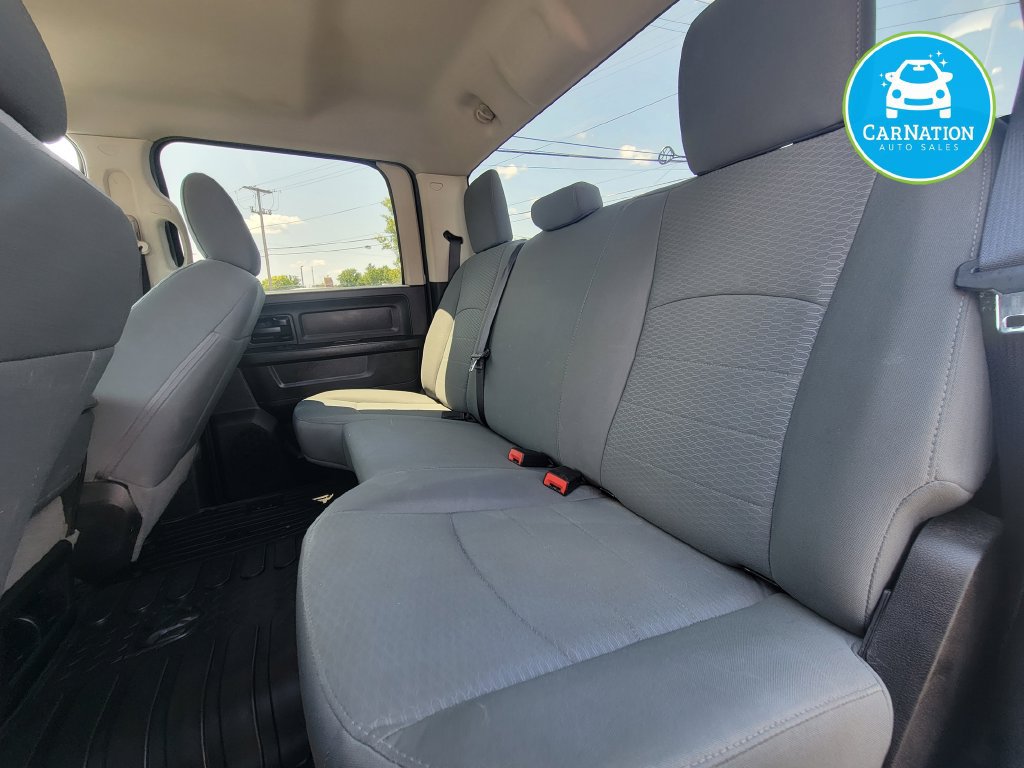 Used 2016 RAM 2500 Tradesman w/ Chrome Appearance Group AWD/4WD image 9