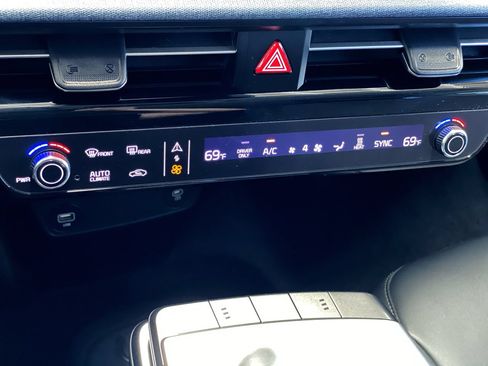 Certified 2024 Kia EV6 Light RWD image 23