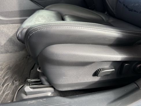 Used 2021 Subaru Outback Limited XT image 26