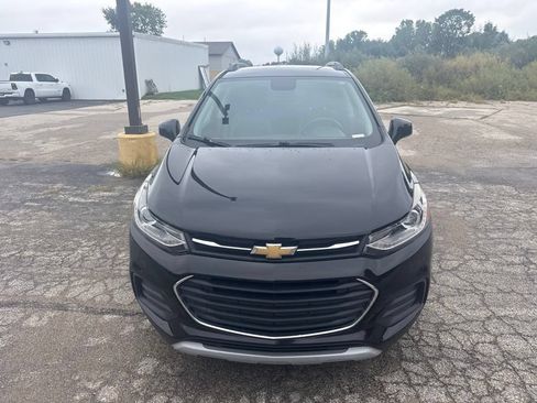 Used 2019 Chevrolet Trax LT w/ LT Convenience Package AWD/4WD image 8