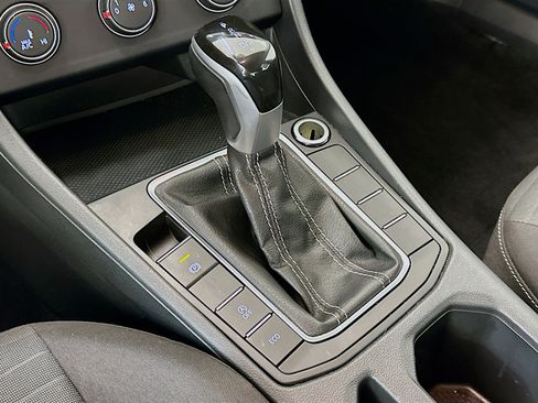 Used 2024 Volkswagen Jetta S image 24