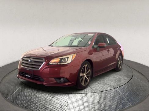 Used 2015 Subaru Legacy 3.6R Limited AWD/4WD image 3
