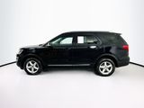 Used 2016 Ford Explorer XLT w/ Equipment Group 201A image 4