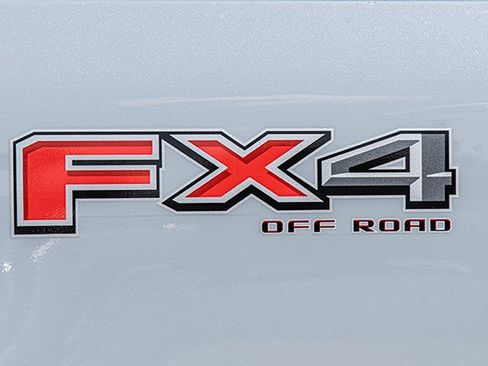 Used 2024 Ford F350 Lariat w/ Lariat Ultimate Package AWD/4WD image 18