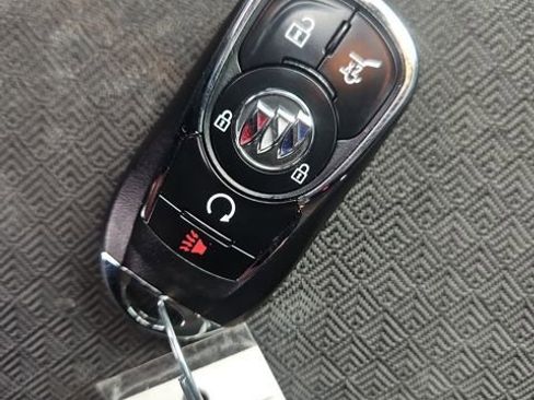 Used 2020 Buick Encore GX Select w/ Sport Touring Package image 29