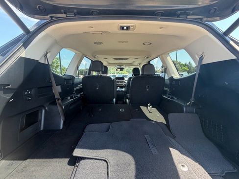 Used 2022 Kia Telluride EX w/ EX Premium Package FWD image 6