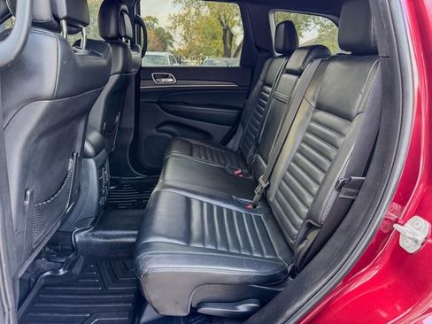 Used 2018 Jeep Grand Cherokee Limited AWD/4WD image 21