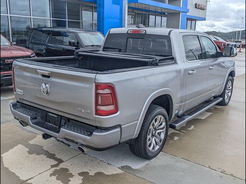 Used 2022 RAM 1500 Limited w/ Body Color Bumper Group AWD/4WD image 7