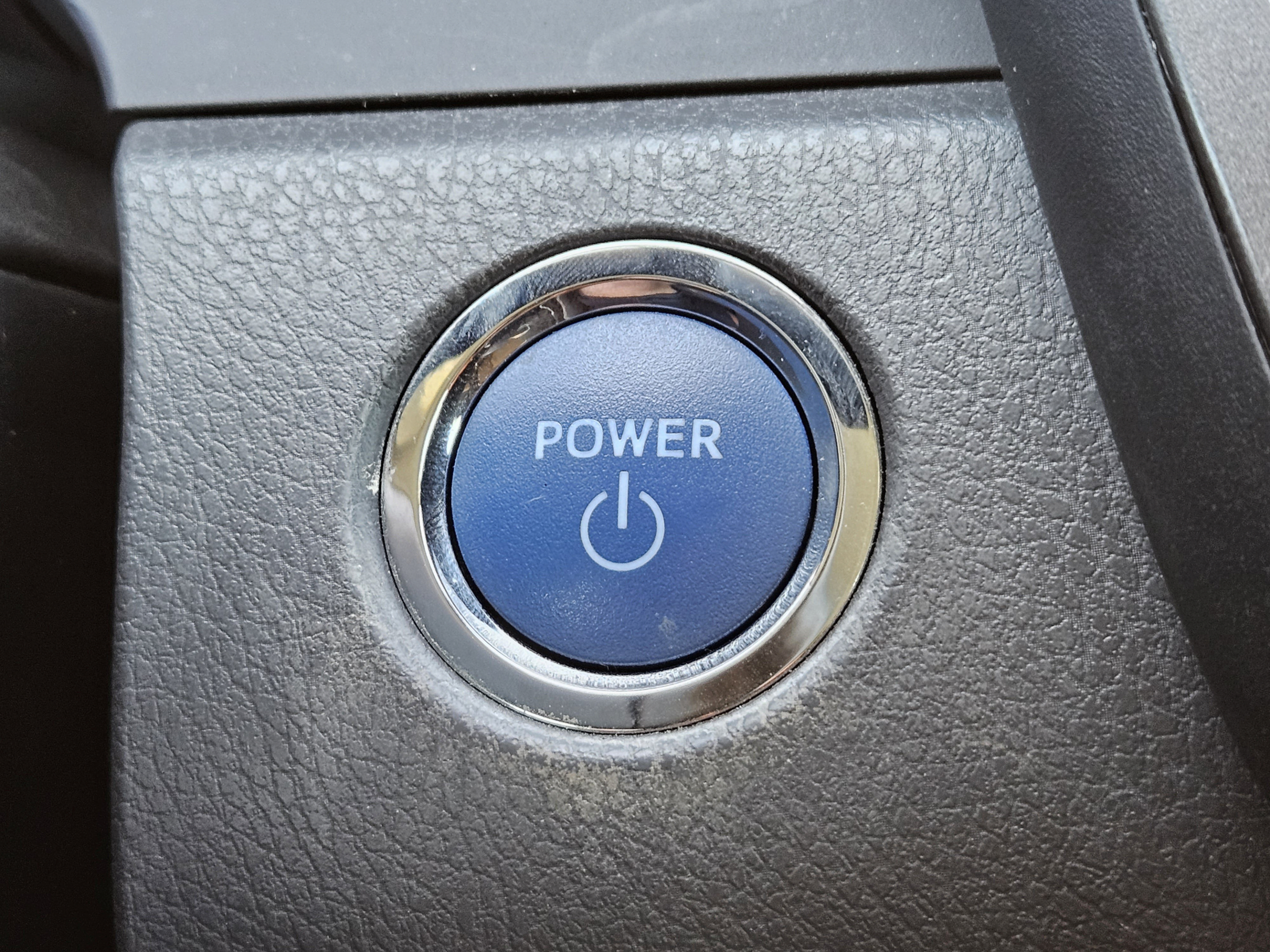 Used 2023 Toyota Camry LE FWD image 33