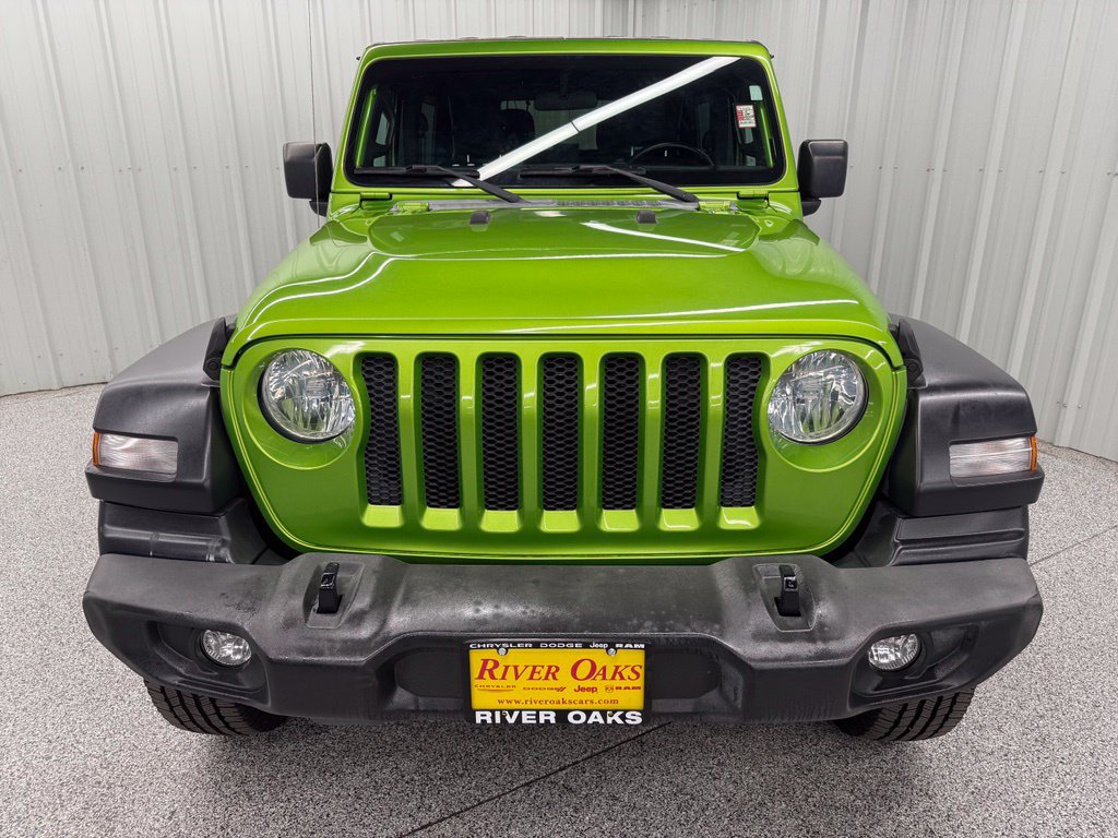 Used 2018 Jeep Wrangler Sport AWD/4WD image 2