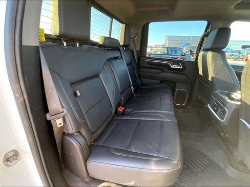 Used 2024 GMC Sierra 3500 SLT w/ SLT Premium Package image 23