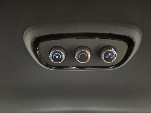 Used 2024 Dodge Durango GT w/ Blacktop Package image 32