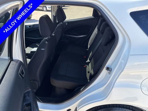 Used 2020 Ford EcoSport SE image 6
