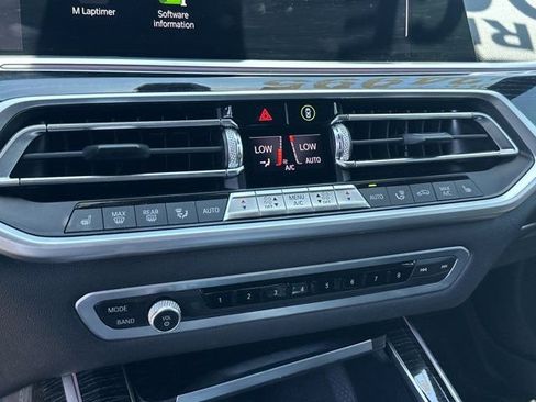 Used 2020 BMW X7 xDrive40i w/ M Sport Package AWD/4WD image 30