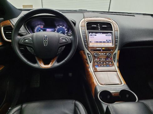 Used 2017 Lincoln MKX Reserve FWD image 22