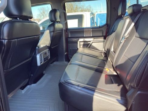 Used 2017 Ford F250 Lariat w/ Chrome Package image 11