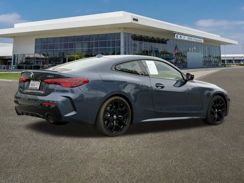 Used 2025 BMW 430i Coupe w/ M Sport Package image 11