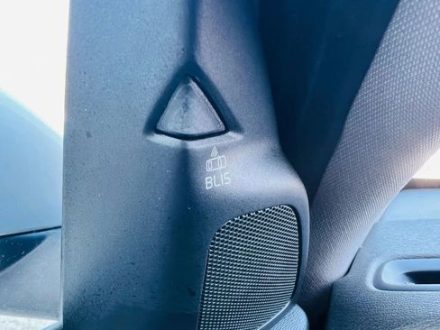 Used 2015 Volvo S60 T5 Premier image 37