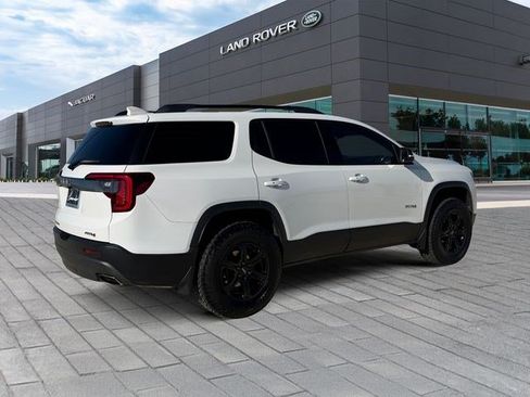 Used 2022 GMC Acadia AT4 w/ Technology Package AWD/4WD image 5