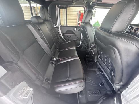 Used 2023 Jeep Gladiator Mojave w/ Trailer Tow Package AWD/4WD image 44