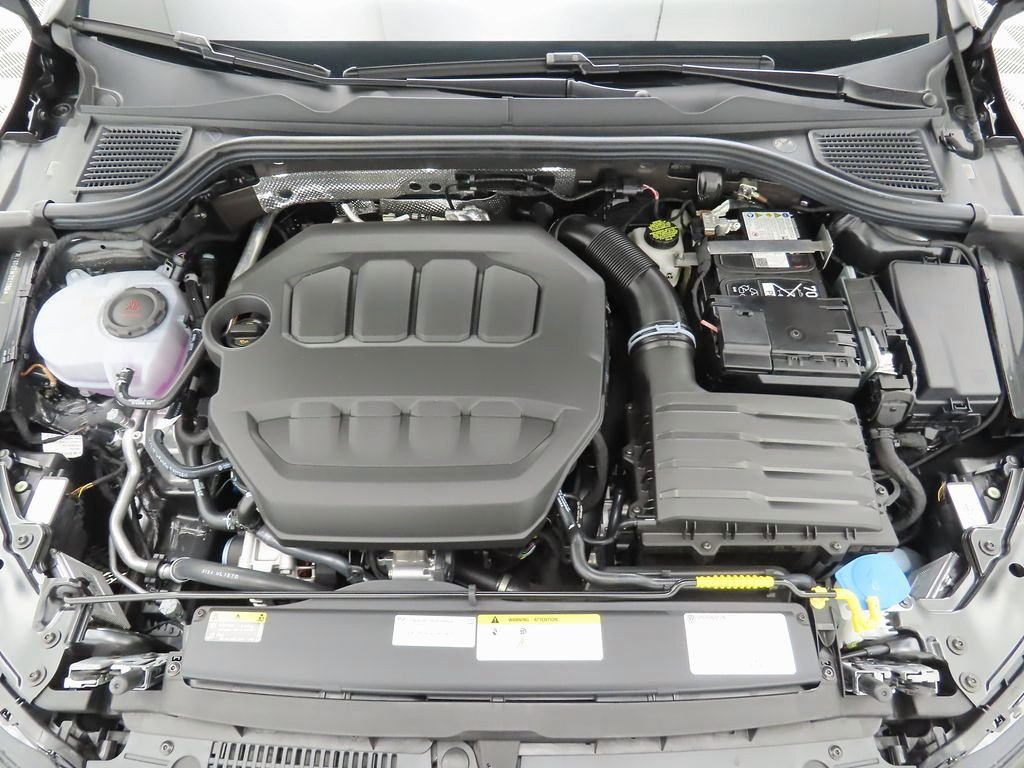 New 2026 Volkswagen GTI SE FWD image 29
