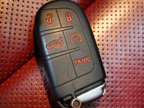 Used 2022 Dodge Durango R/T w/ Tow 'N Go Package image 31