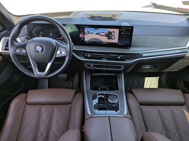 Used 2024 BMW X5 sDrive40i w/ Premium Package RWD image 17