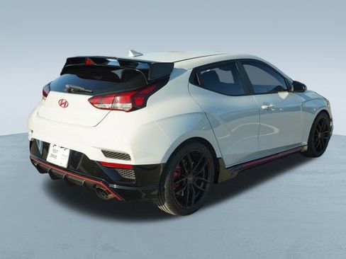 Used 2020 Hyundai Veloster N w/ Performance Package image 9