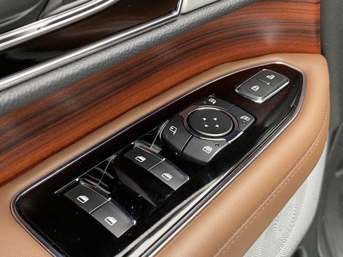 Used 2024 Lincoln Navigator Reserve image 24