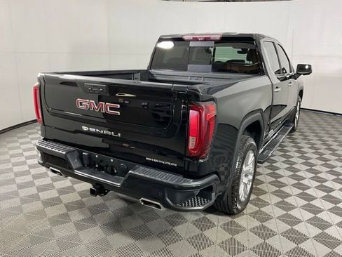 Used 2021 GMC Sierra 1500 Denali w/ Technology Package AWD/4WD image 8