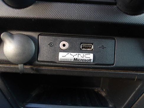 Used 2013 Ford F150 XLT AWD/4WD image 14